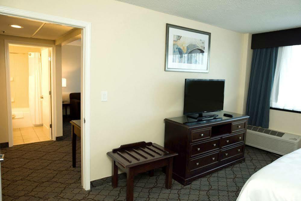 Holiday Inn Birmingham-Airport By Ihg Экстерьер фото